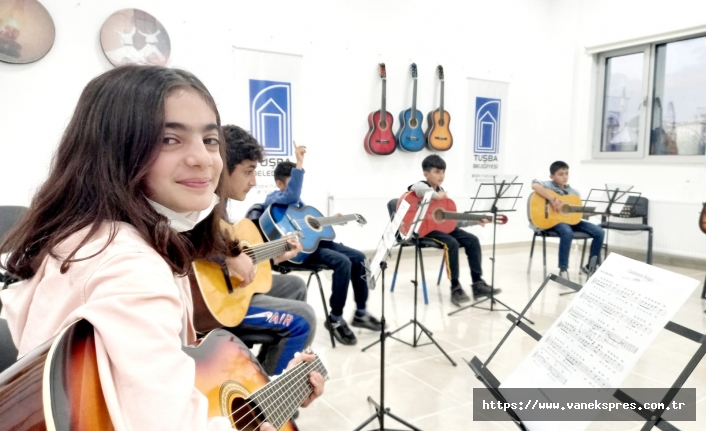 Tuşba Belediyesi Yaz Okulları Kayıtlarını Başlattı