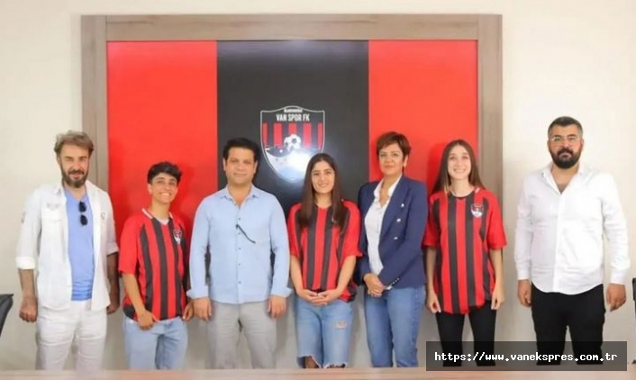 Vanspor Kadın Futbol Takımı'na 3 Yeni Transfer