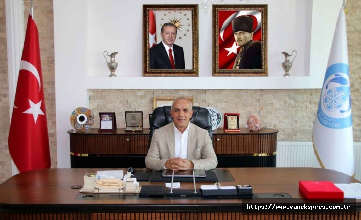 Çaldıran Belediye Başkanı Ensari’den Kurban Bayramı mesajı